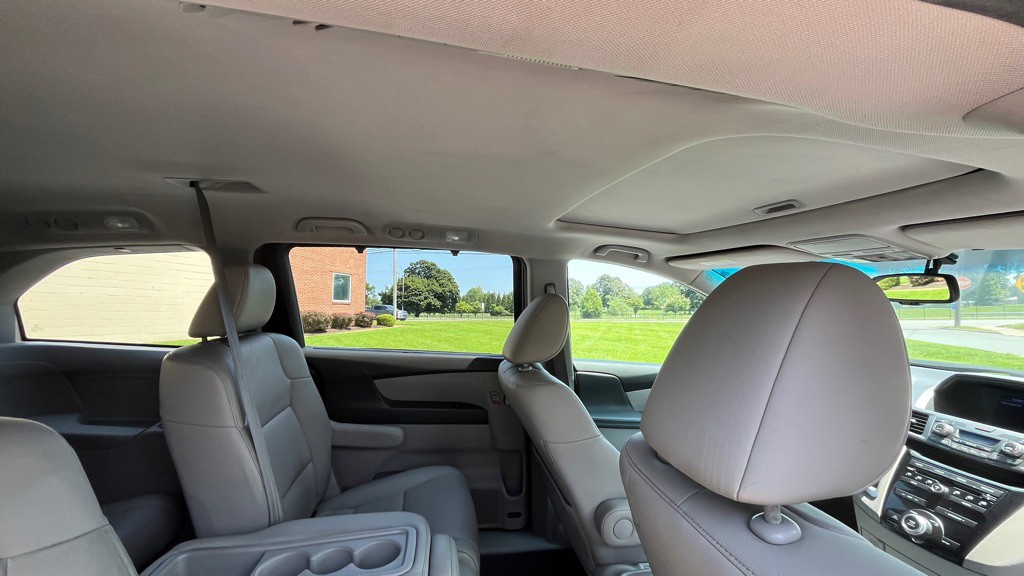 2013 Honda Odyssey Image 12