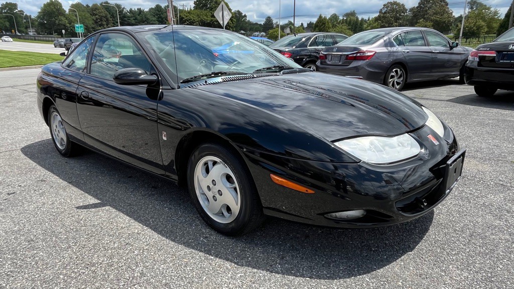 2002 Saturn SC2 Image 3