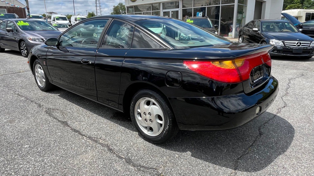 2002 Saturn SC2 Image 6