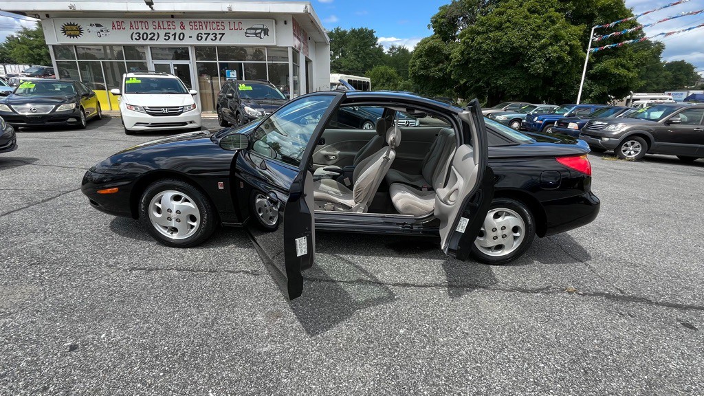 2002 Saturn SC2 Image 11