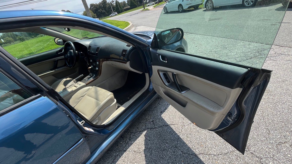 2008 Subaru Legacy Image 13
