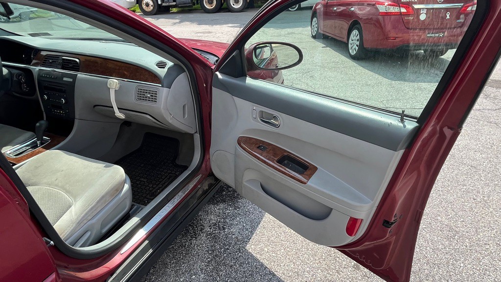 2006 Buick Lacrosse Image 13
