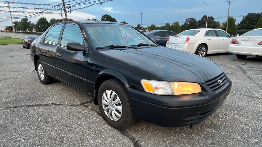 1999 Toyota Camry Image 3