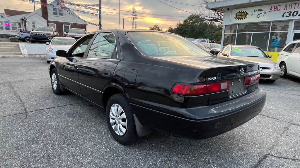 1999 Toyota Camry Image 6