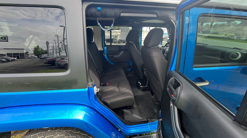 2015 Jeep Wrangler Unlimited Image 14
