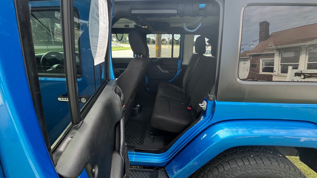 2015 Jeep Wrangler Unlimited Image 15