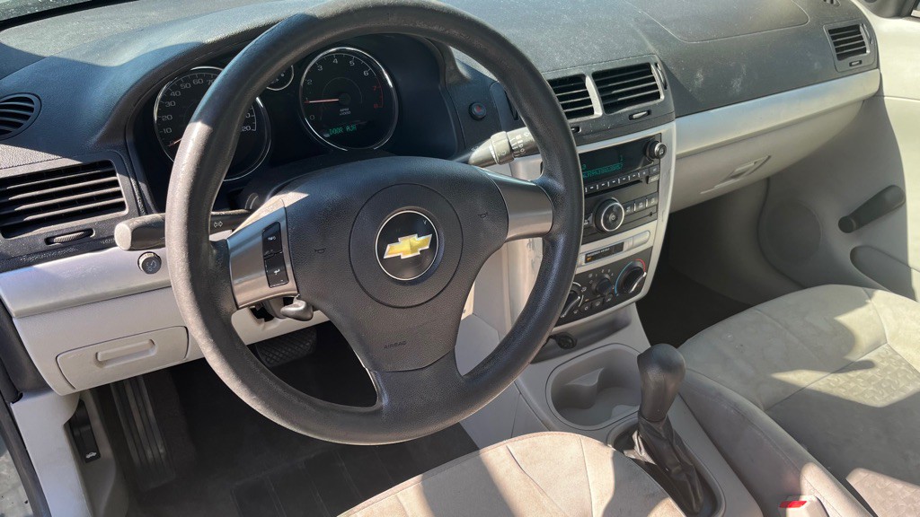 2010 Chevrolet Cobalt Image 10