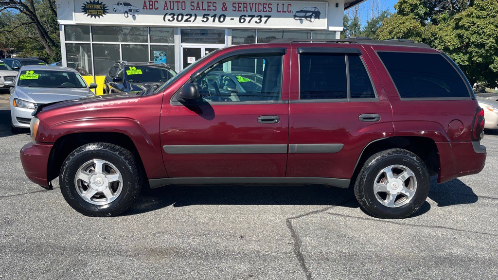 2005 Chevrolet Trailblazer Image 2