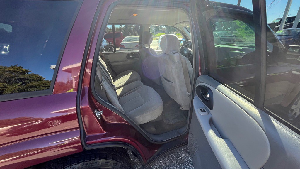 2005 Chevrolet Trailblazer Image 12