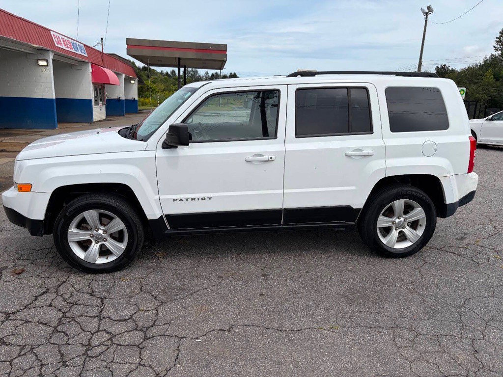2012 Jeep Patriot Image 2