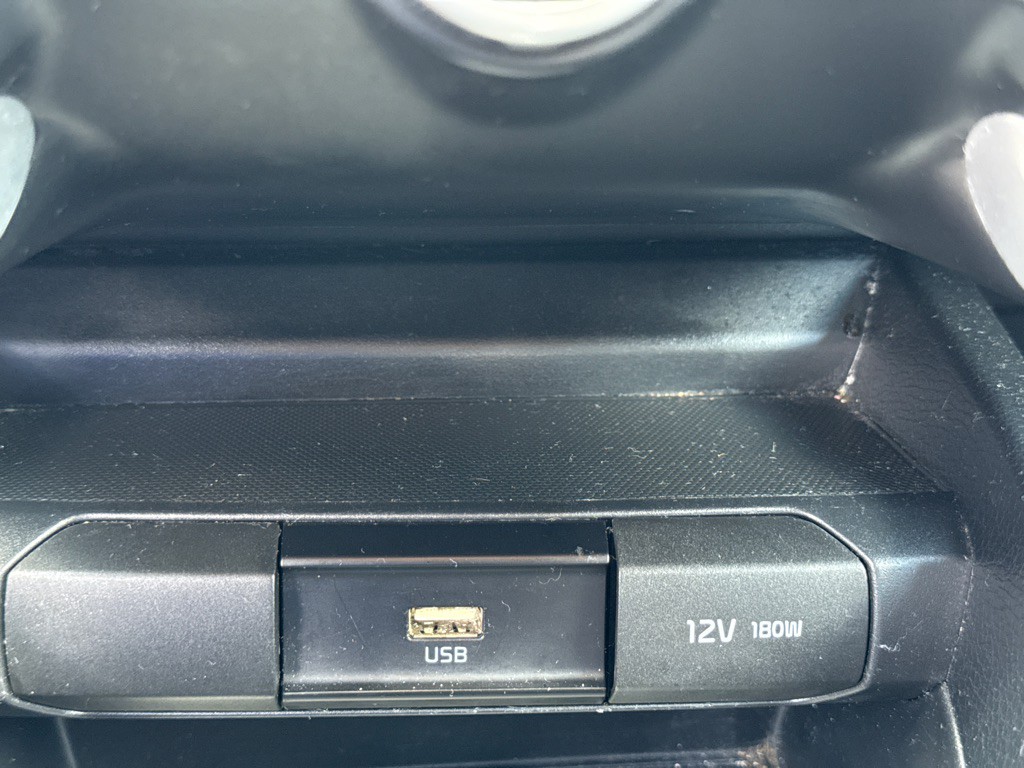 2023 Kia Rio Image 14
