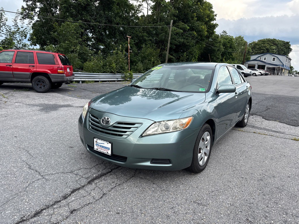 2009 Toyota Camry Image 1