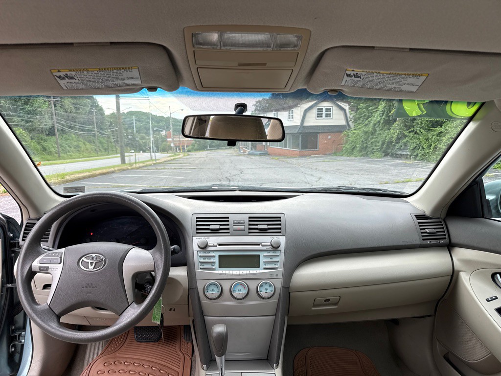 2009 Toyota Camry Image 11