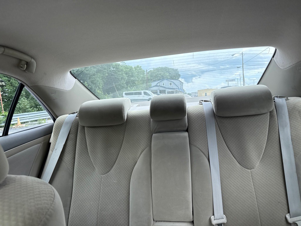 2009 Toyota Camry Image 12