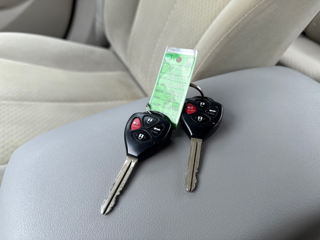 2009 Toyota Camry Image 19