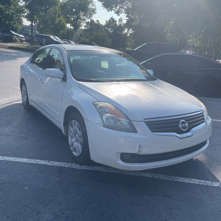 2009 Nissan Altima Image 1
