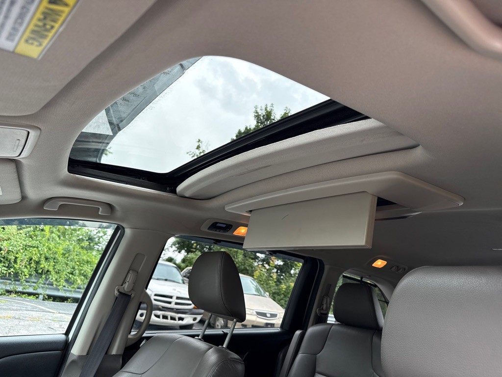 2014 Honda Odyssey Image 24