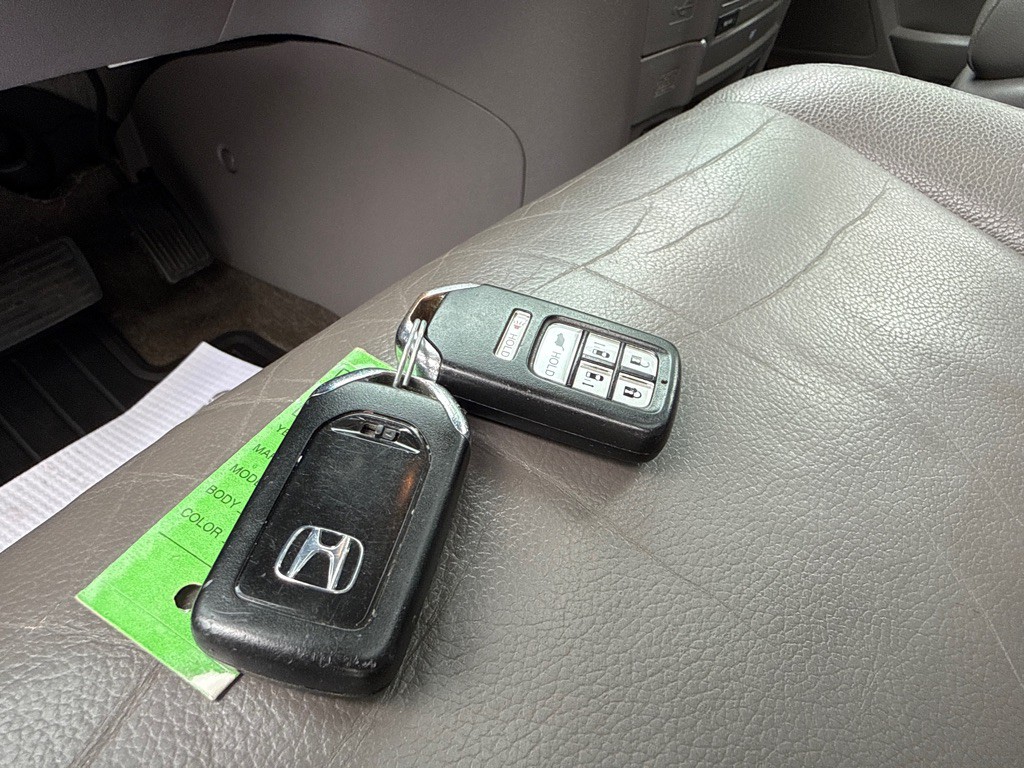 2014 Honda Odyssey Image 25