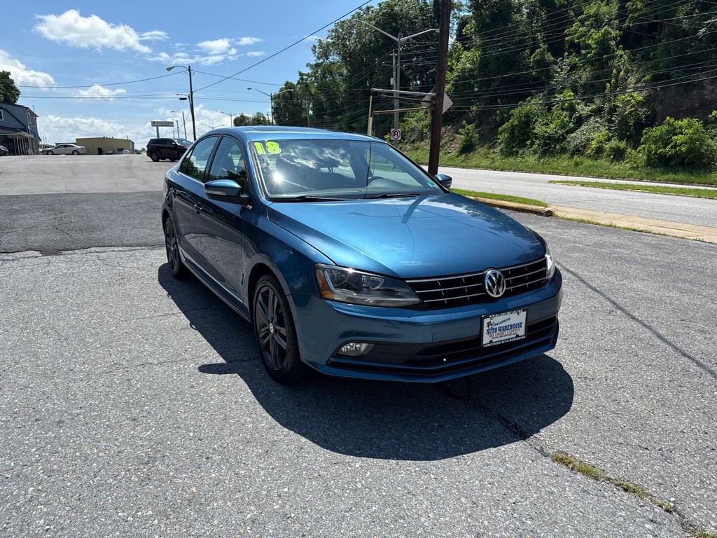 2018 Volkswagen Jetta Image 2
