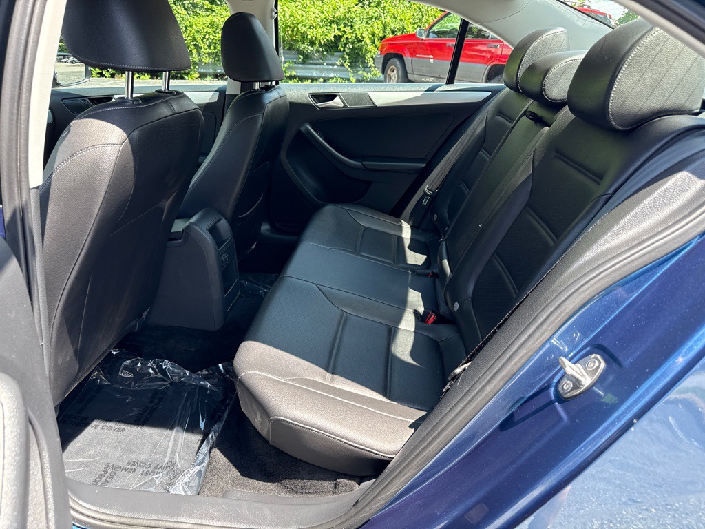 2018 Volkswagen Jetta Image 6