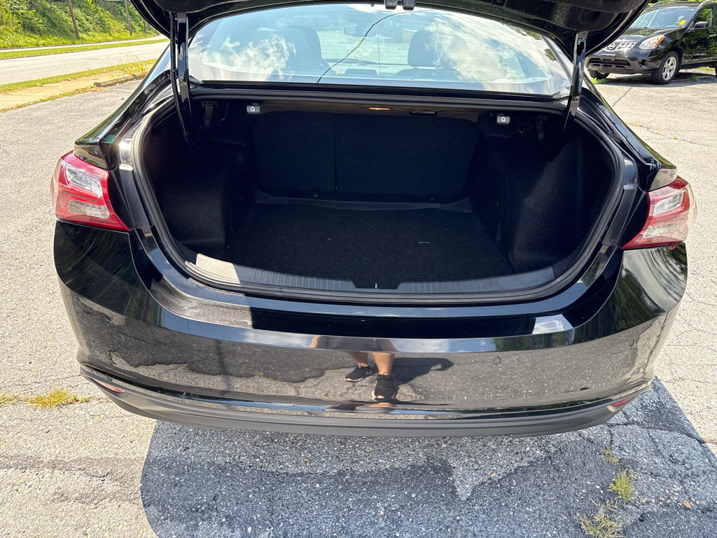 2021 Chevrolet Malibu Image 9