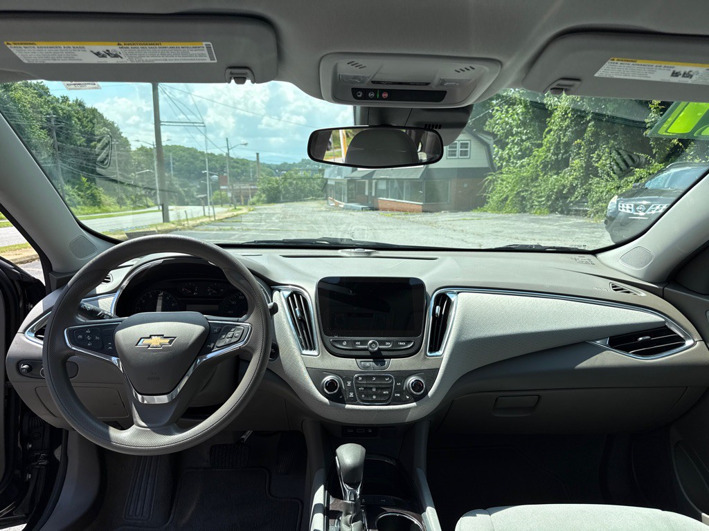 2021 Chevrolet Malibu Image 11