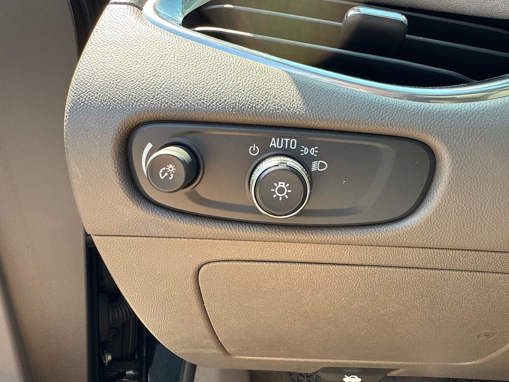 2021 Chevrolet Malibu Image 20