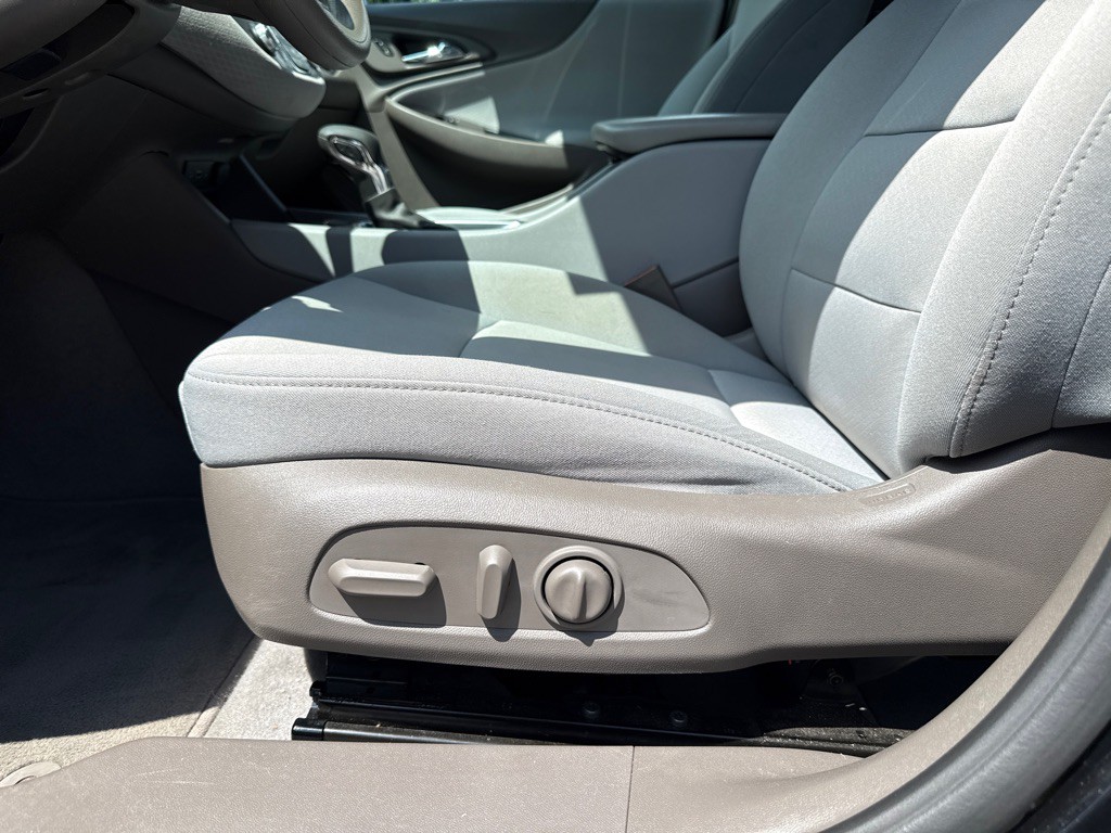 2021 Chevrolet Malibu Image 22