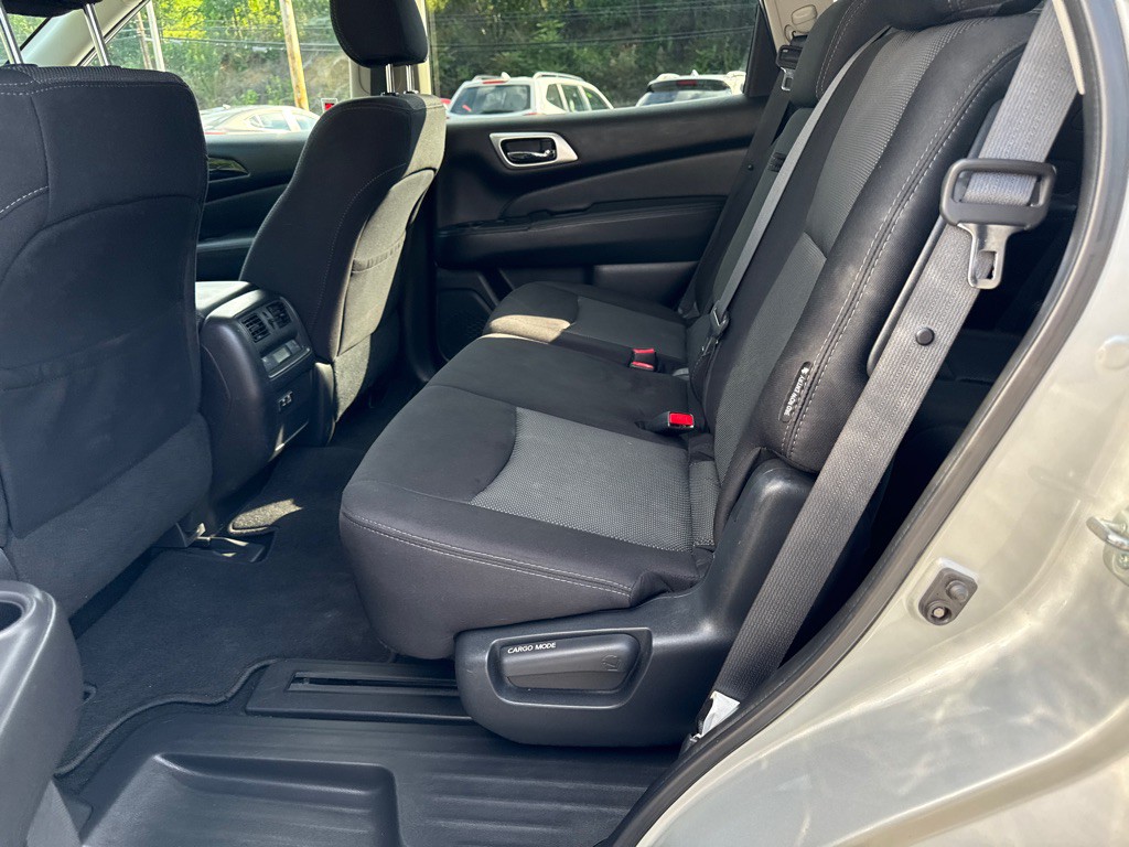 2020 Nissan Pathfinder Image 6
