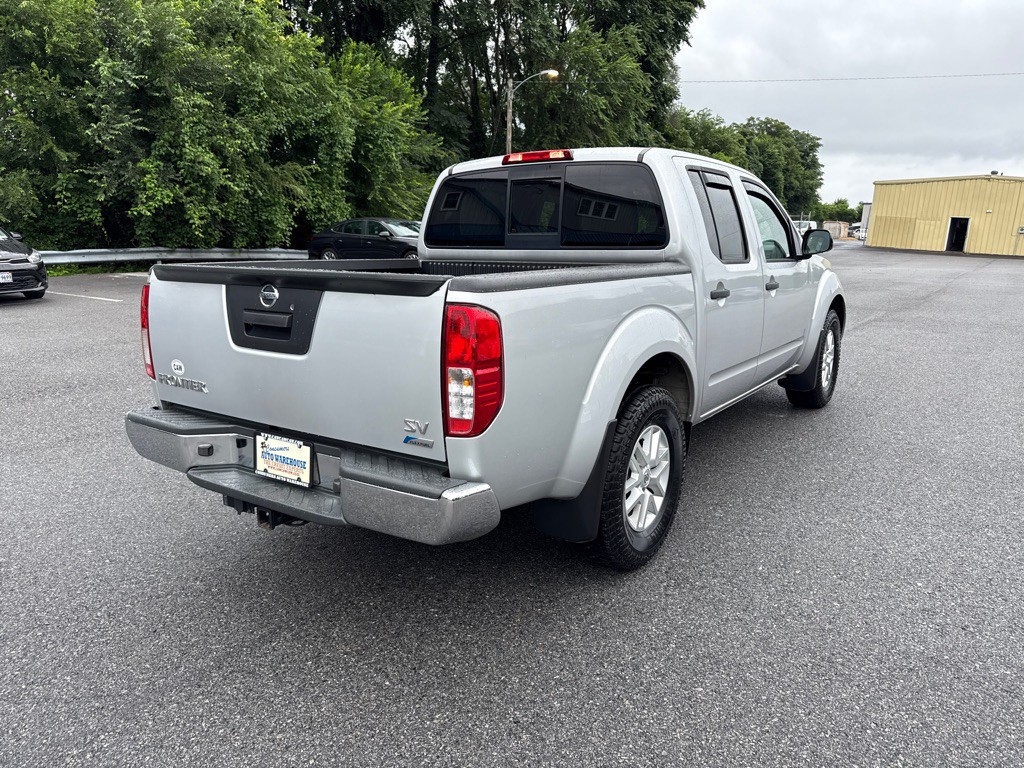 2018 Nissan Frontier Image 3