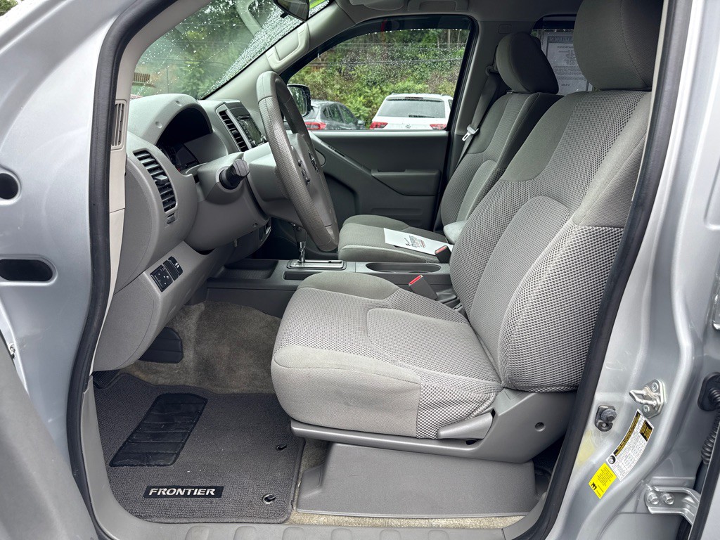 2018 Nissan Frontier Image 5