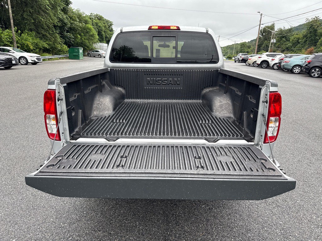 2018 Nissan Frontier Image 9