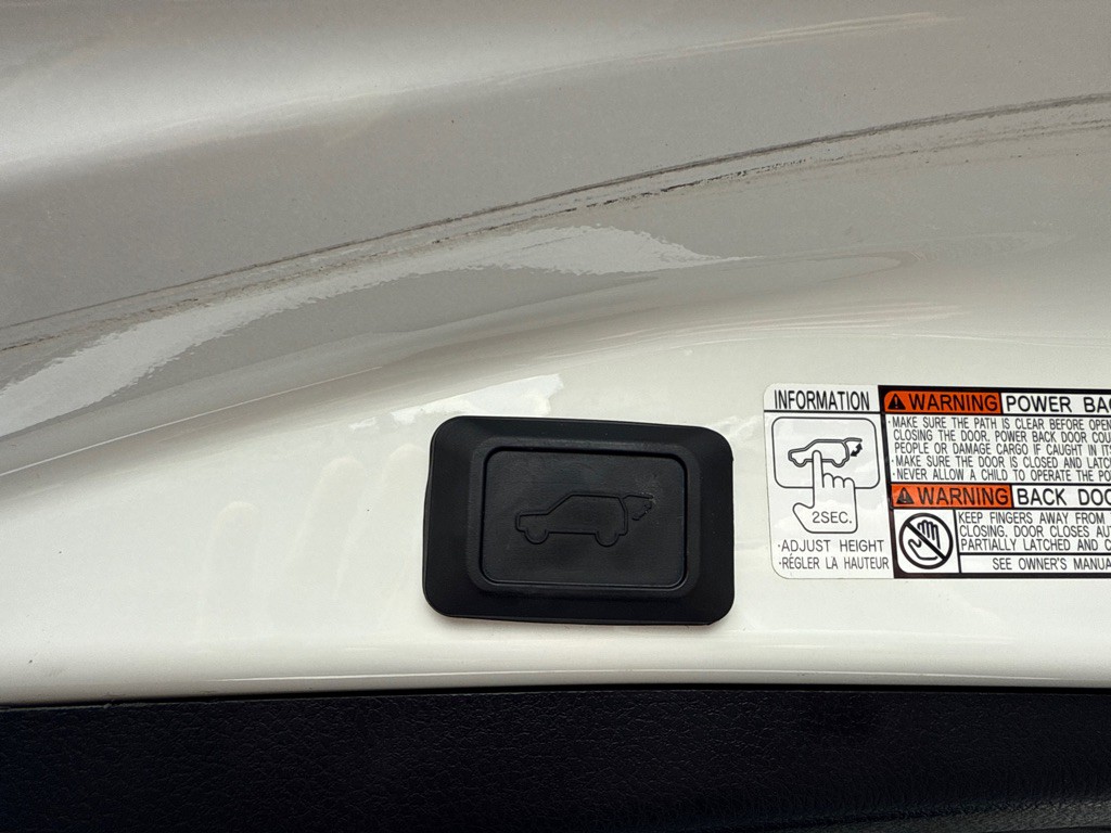 2018 Toyota Rav4 Image 10