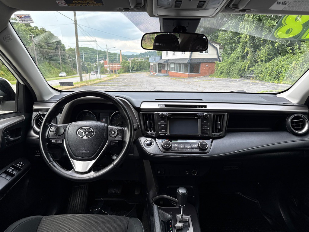 2018 Toyota Rav4 Image 13