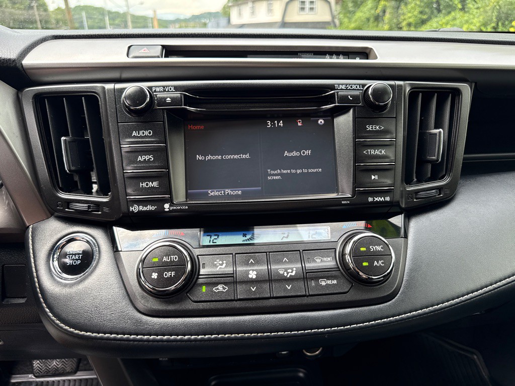 2018 Toyota Rav4 Image 15