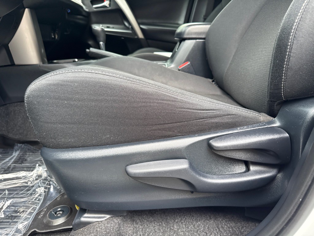 2018 Toyota Rav4 Image 22