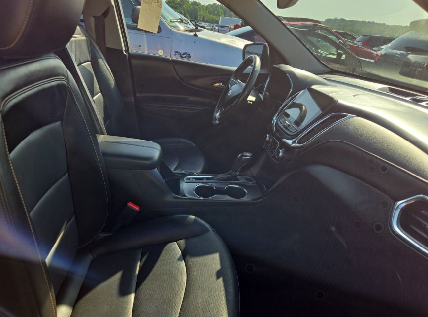 2019 Chevrolet Equinox Image 3