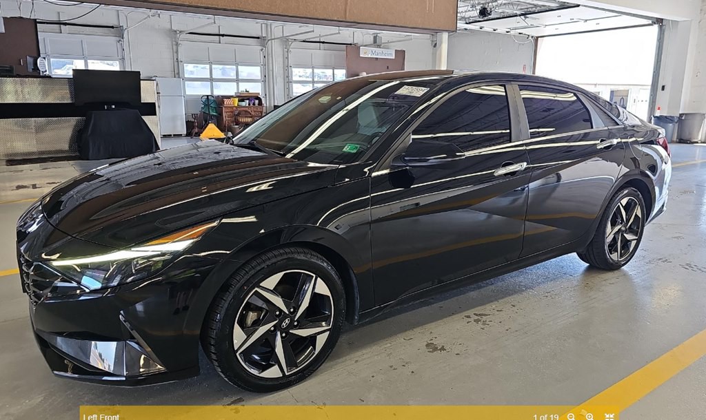 2021 Hyundai Elantra Image 1
