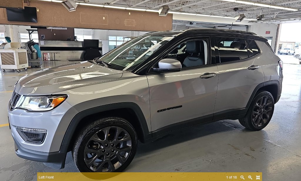 2019 Jeep Compass Image 1