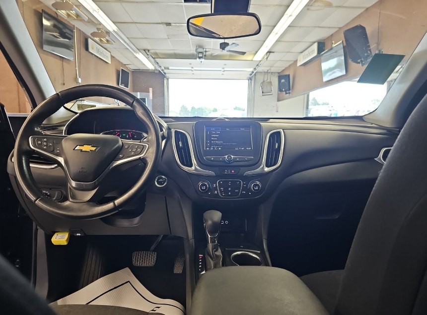 2022 Chevrolet Equinox Image 3