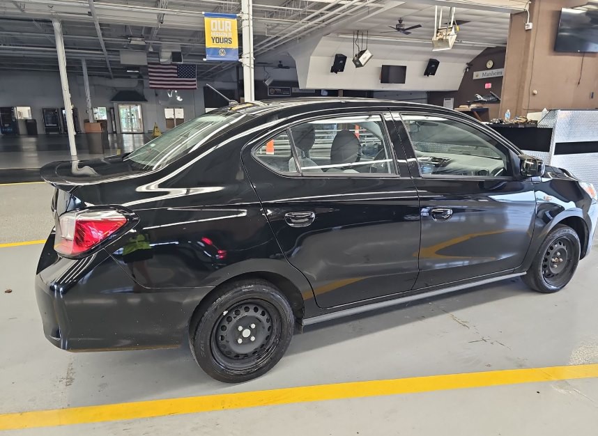 2022 Mitsubishi Mirage Image 2
