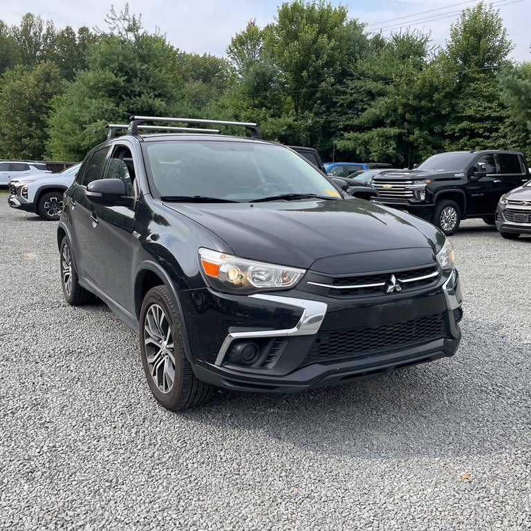 2018 Mitsubishi Outlander Image 1