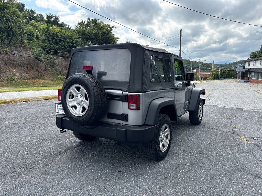 2016 Jeep Wrangler Image 3