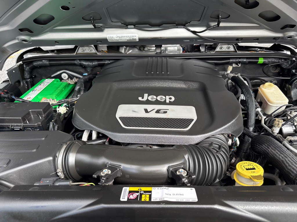 2016 Jeep Wrangler Image 7