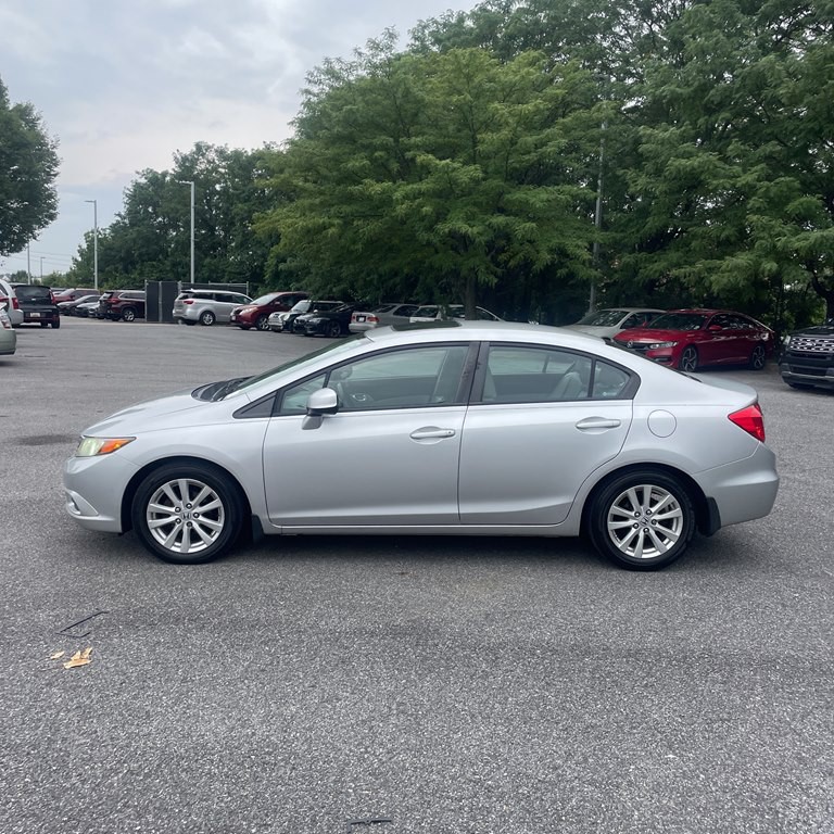 2012 Honda Civic Image 2