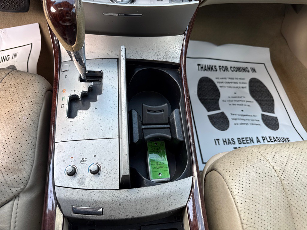 2009 Toyota Avalon Image 15