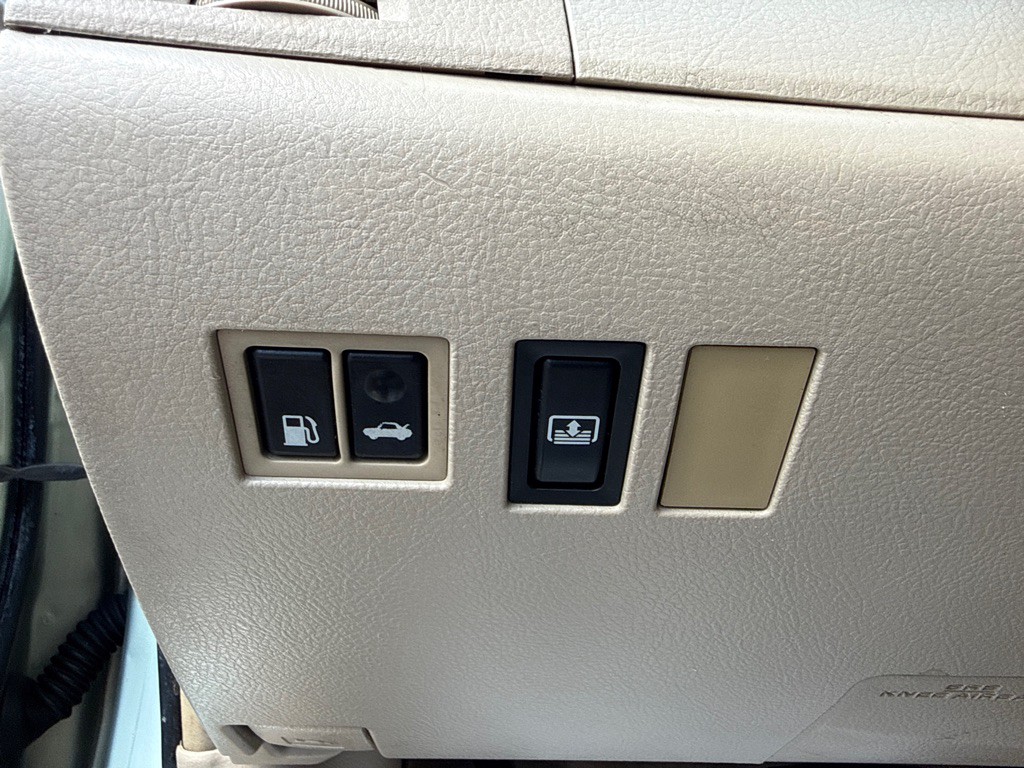2009 Toyota Avalon Image 18