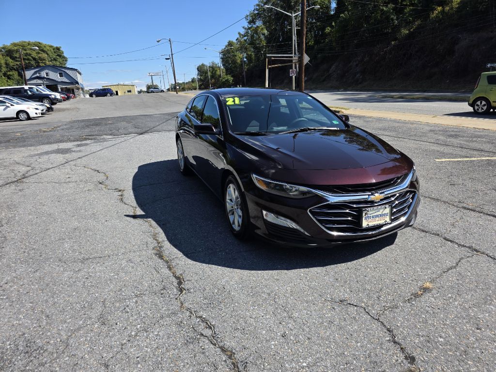 2021 Chevrolet Malibu Image 2