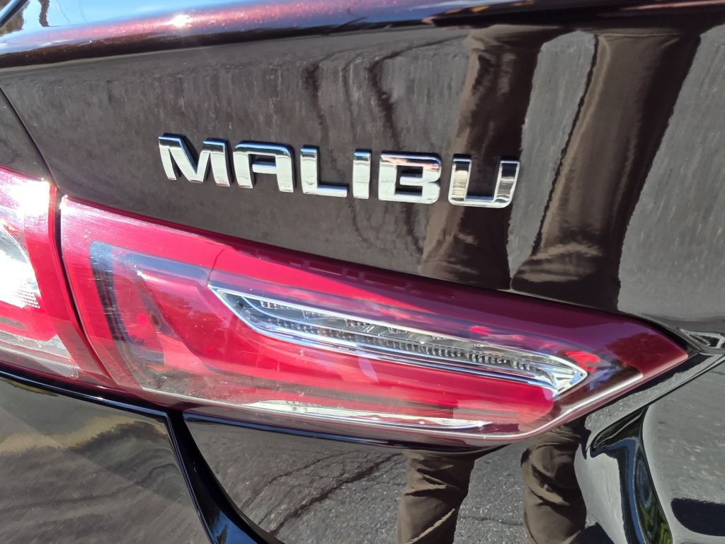2021 Chevrolet Malibu Image 24