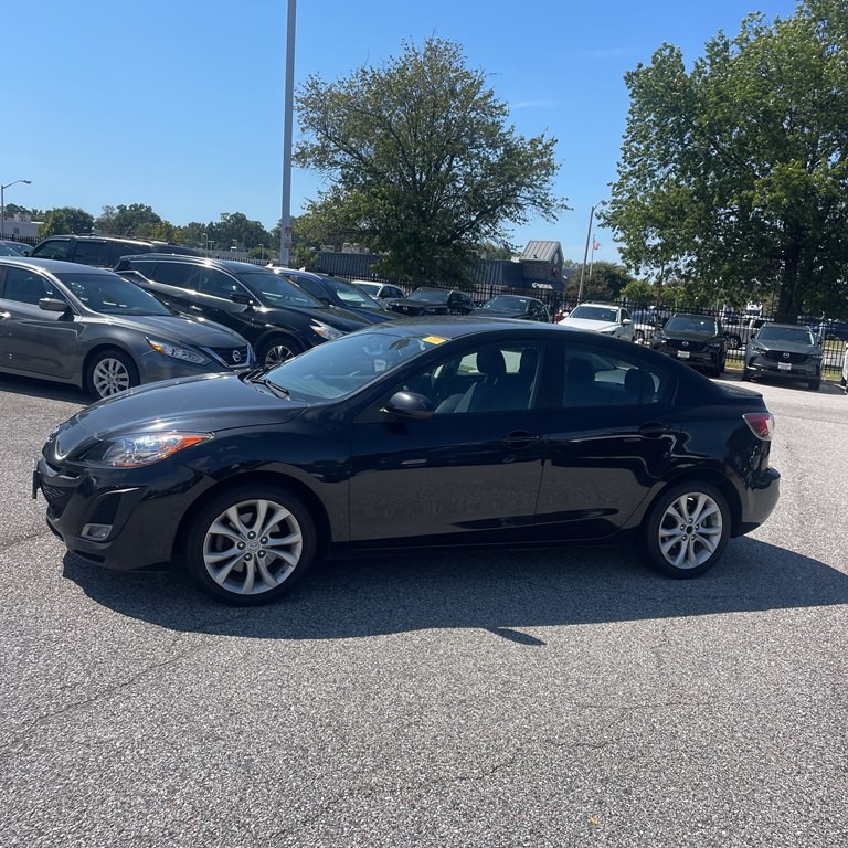 2010 Mazda Mazda3 Image 2